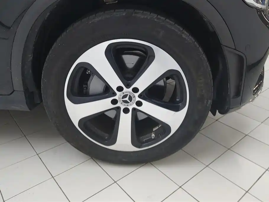 Mercedes-Benz GLC 2022