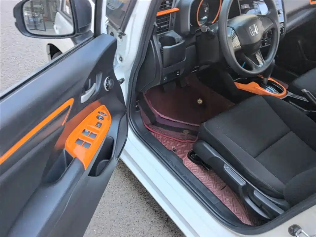 Honda Fit 2018 — фото 16