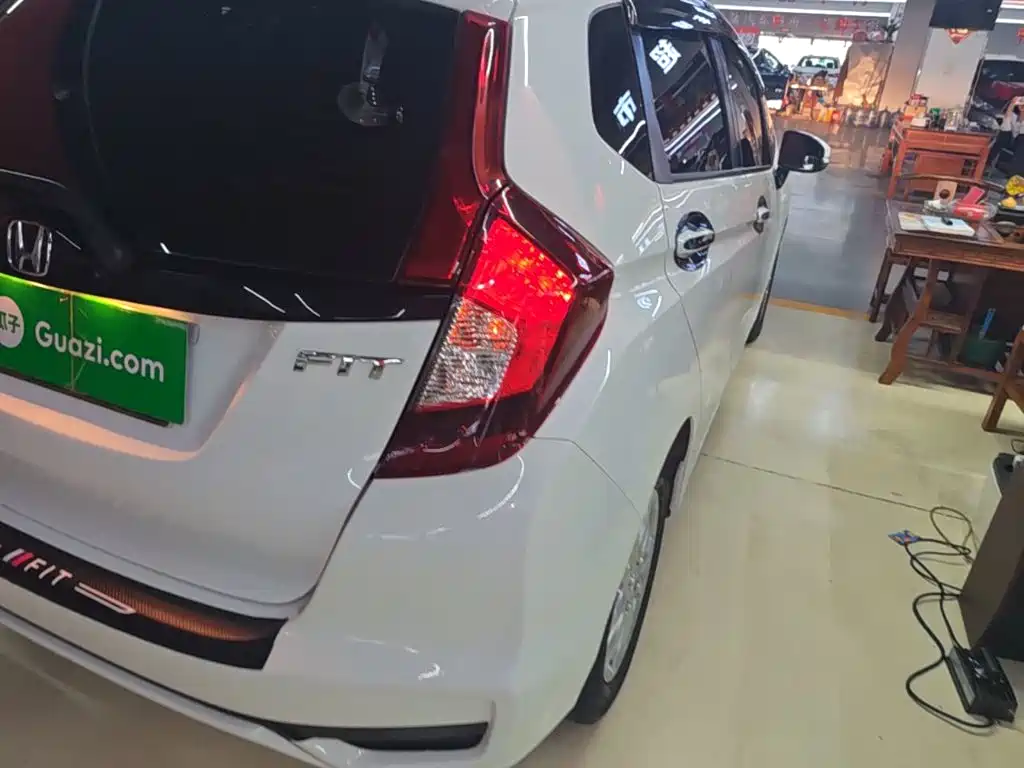 Honda Fit 2019 — фото 8