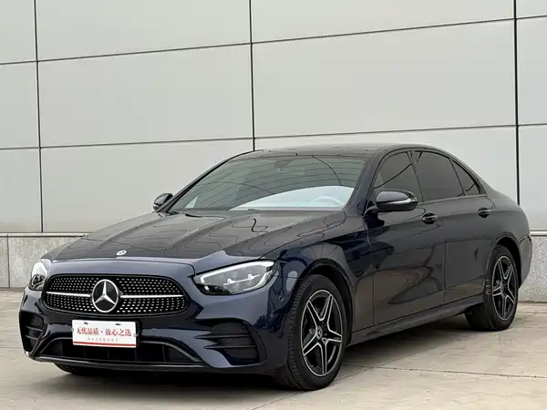 Mercedes-Benz E-Class 2022