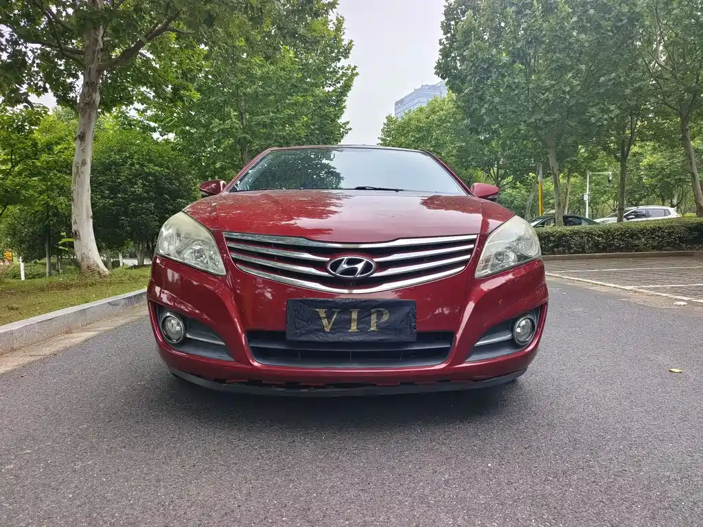 Hyundai Joyful 2011