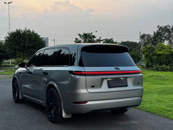 Li Auto L9 2022