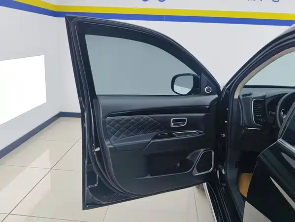 Mitsubishi Outlander 2021
