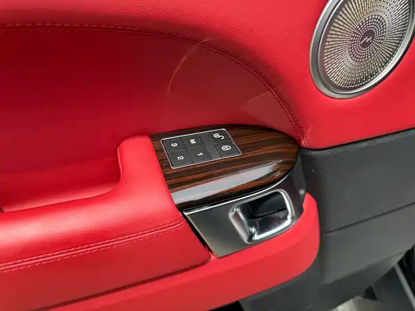 Land Rover Range Rover 2018