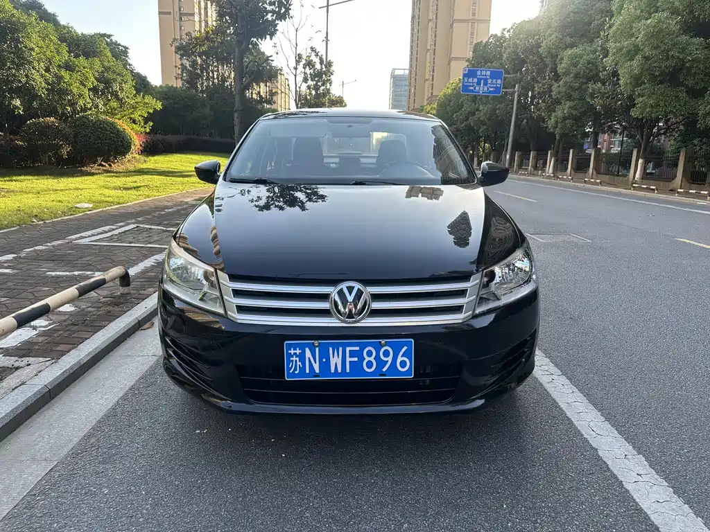 Volkswagen Santana 2013