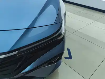 Hyundai Elantra 2024