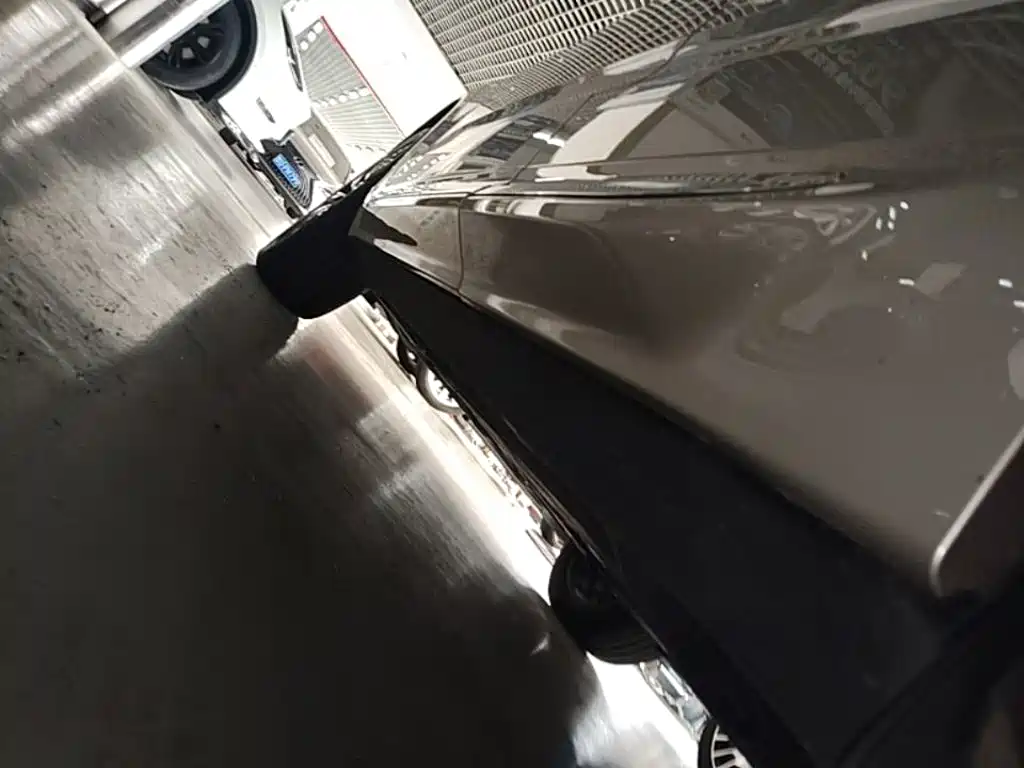 Volvo XC60 2021 — фото 22