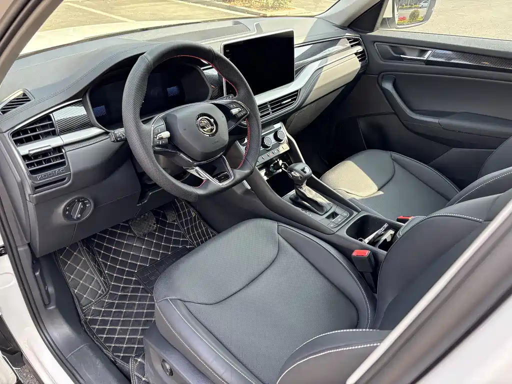 Skoda Kodiaq 2025 — фото 13