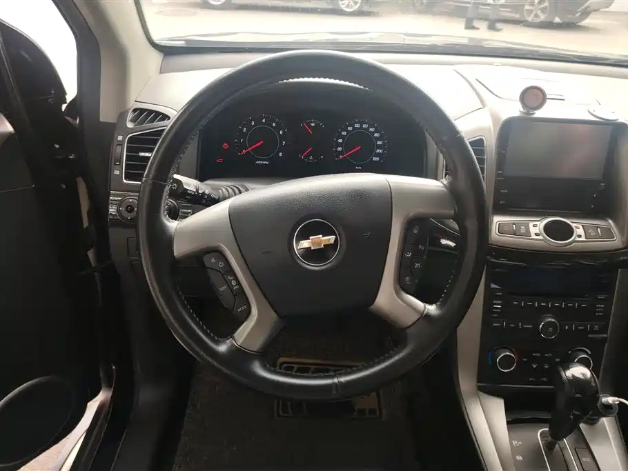 Chevrolet Captiva 2013 — фото 15