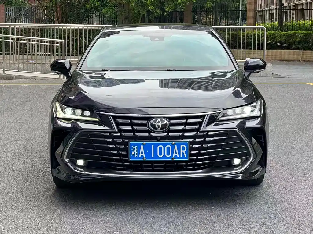 Toyota Avalon 2022