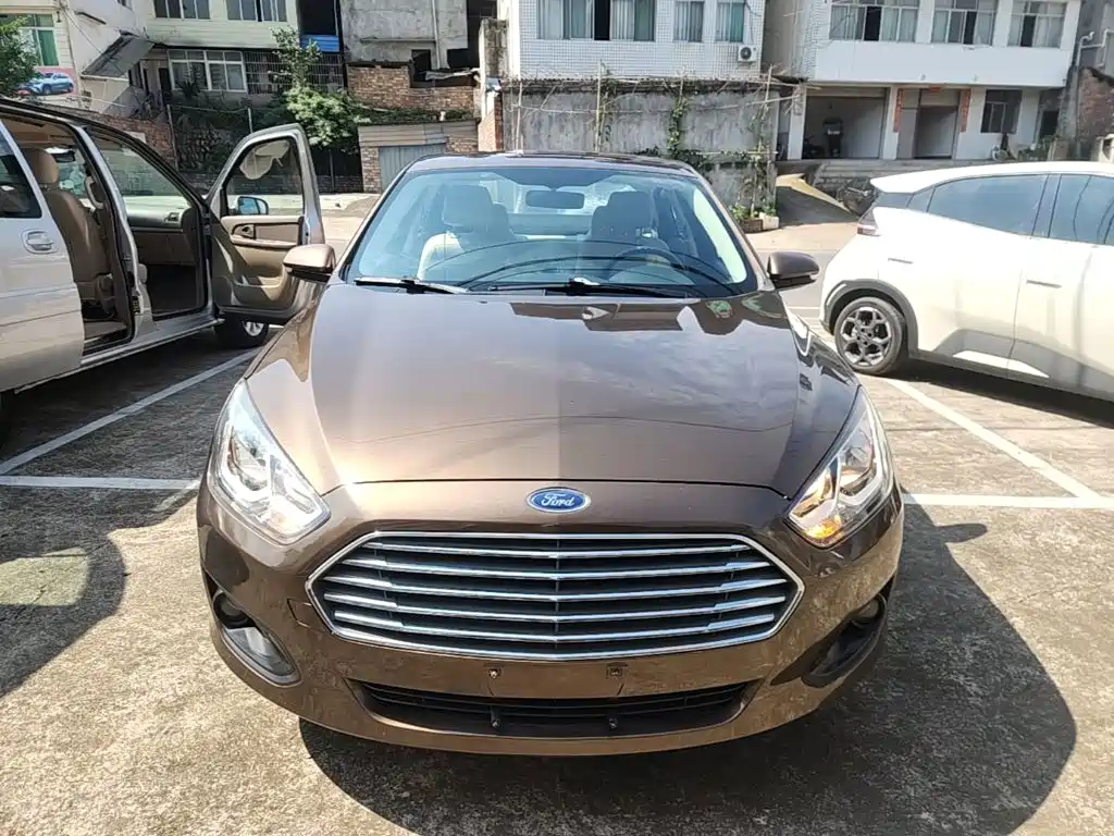 Ford Escort 2017