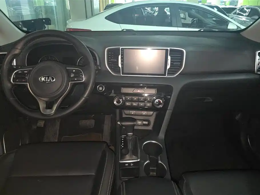 Kia KX5 2018 — фото 12