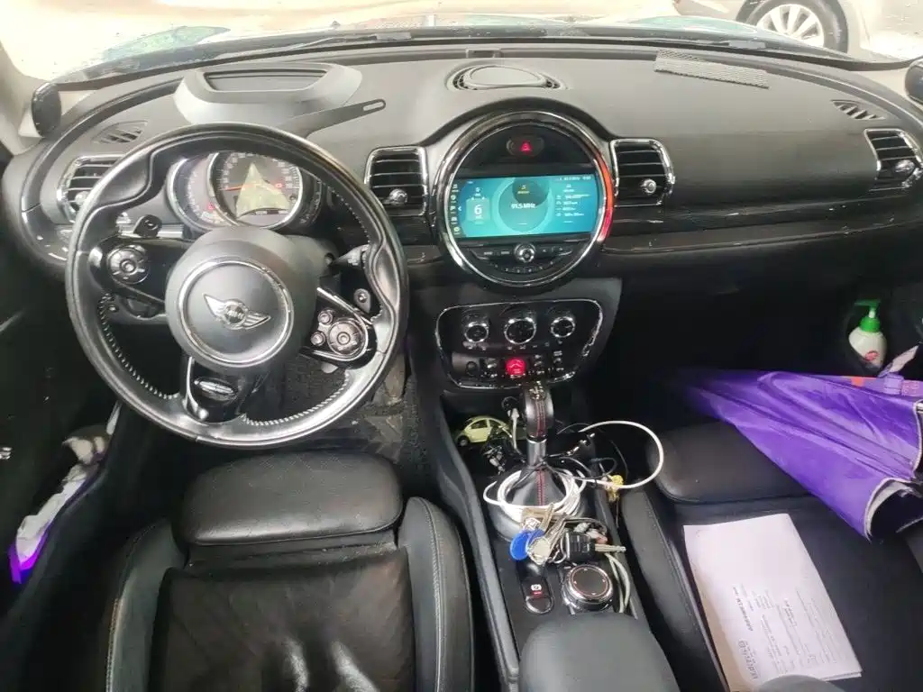 MINI Clubman 2018 — фото 13