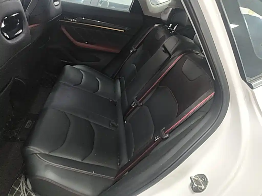 Geely Emgrand S 2021 — фото 17
