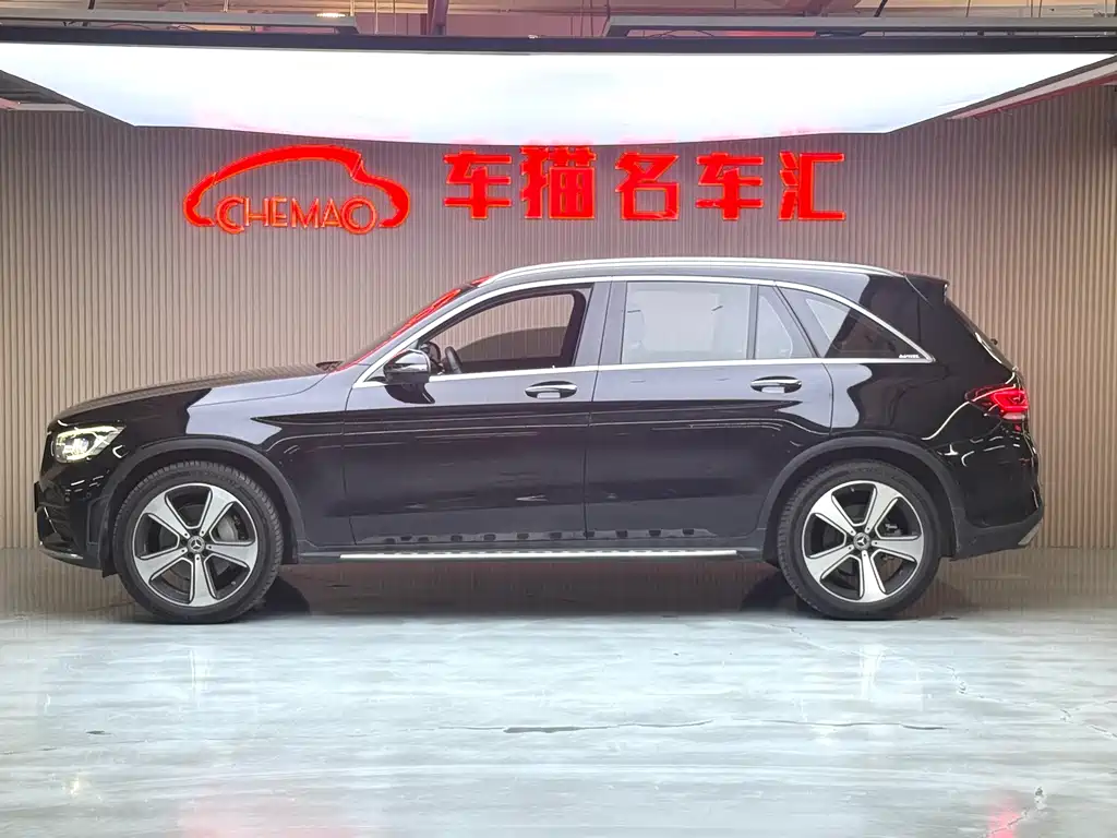 Mercedes-Benz GLC 2020 — фото 12