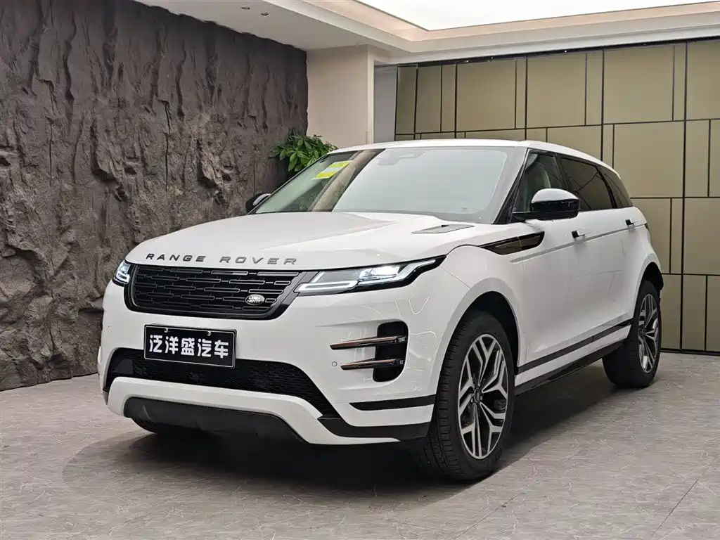 Land Rover Evoque 2026 — фото 1