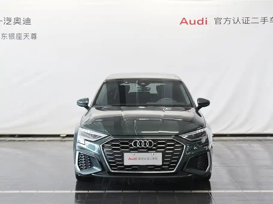 Audi A3 2023 — фото 2