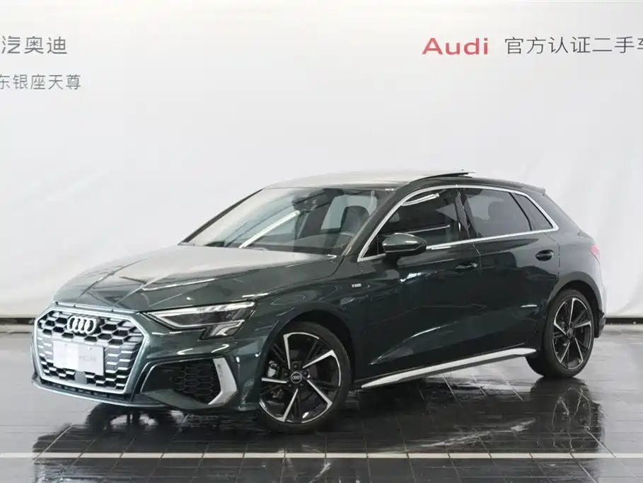 Audi A3 2023 — фото 1