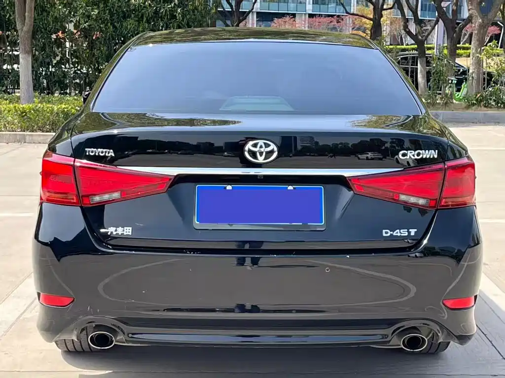 Toyota Crown 2018 — фото 5