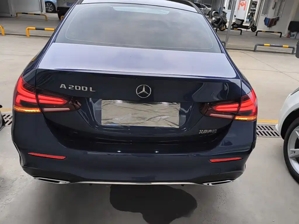 Mercedes-Benz A-Class 2023 — фото 6
