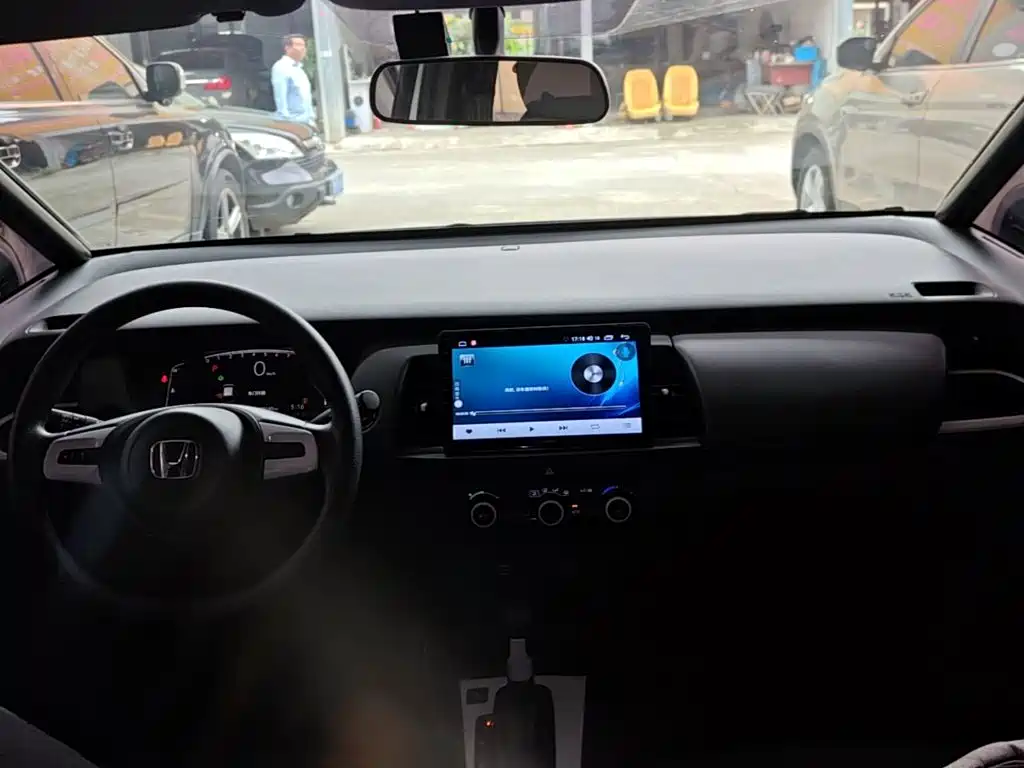 Honda Fit 2023 — фото 10