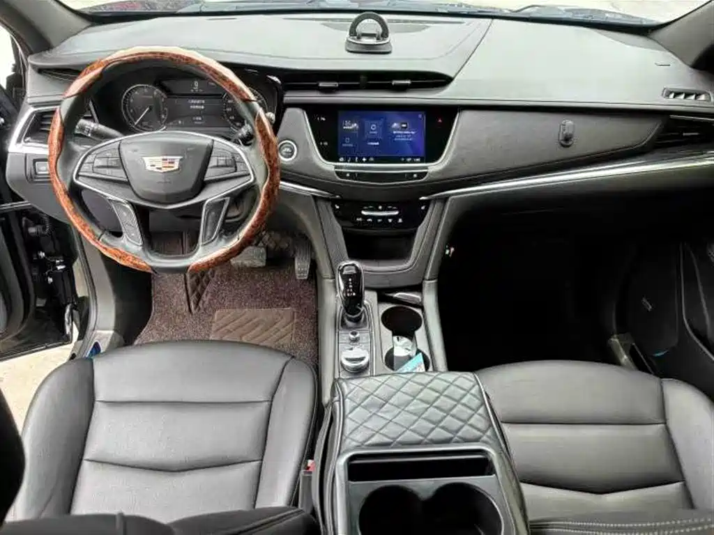 Cadillac XT5 2022 — фото 22