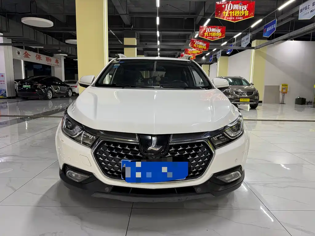 Luxgen U5 SUV 2018 — фото 2