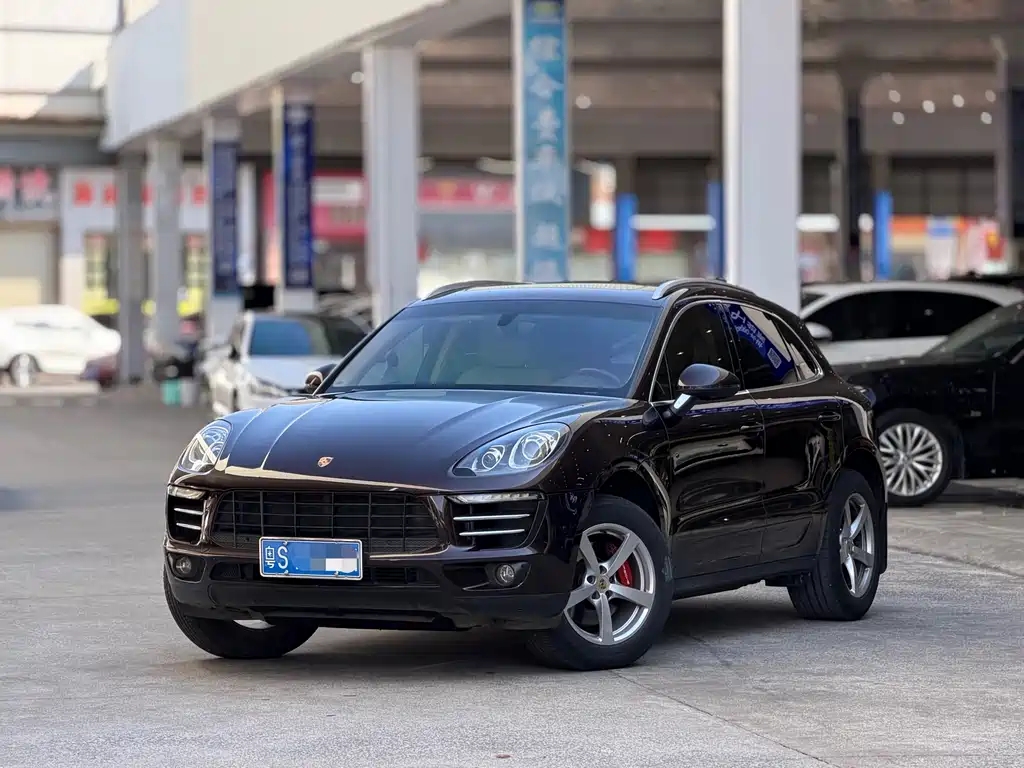 Porsche Macan 2015 — фото 1