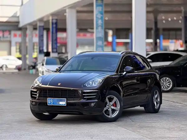Porsche Macan 2014
