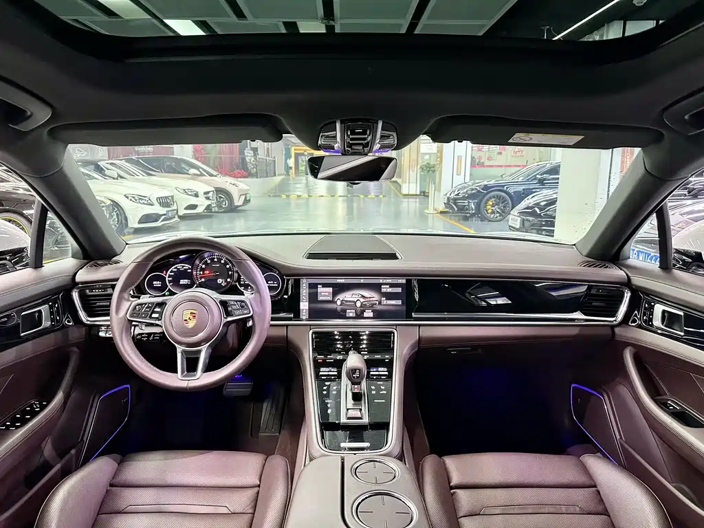 Porsche Panamera 2018 — фото 5