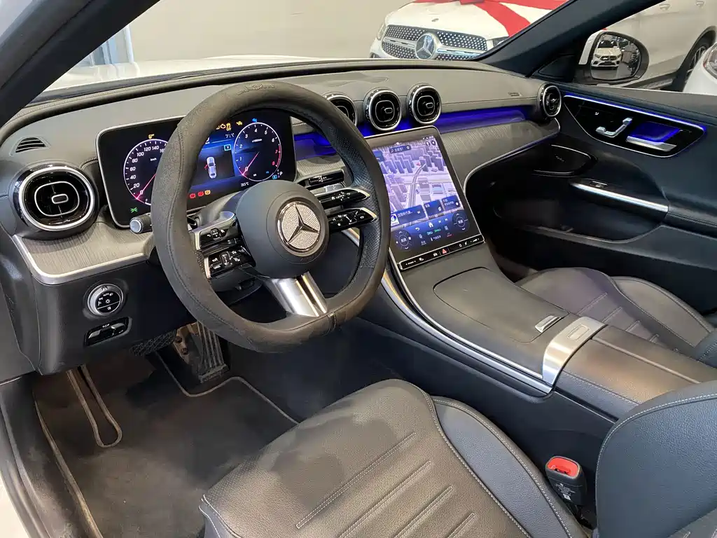 Mercedes-Benz C-Class 2024