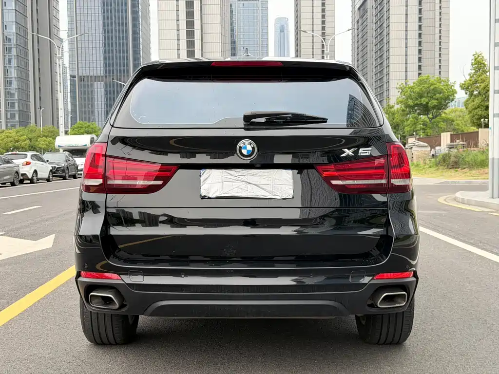 BMW X5 2018 — фото 6