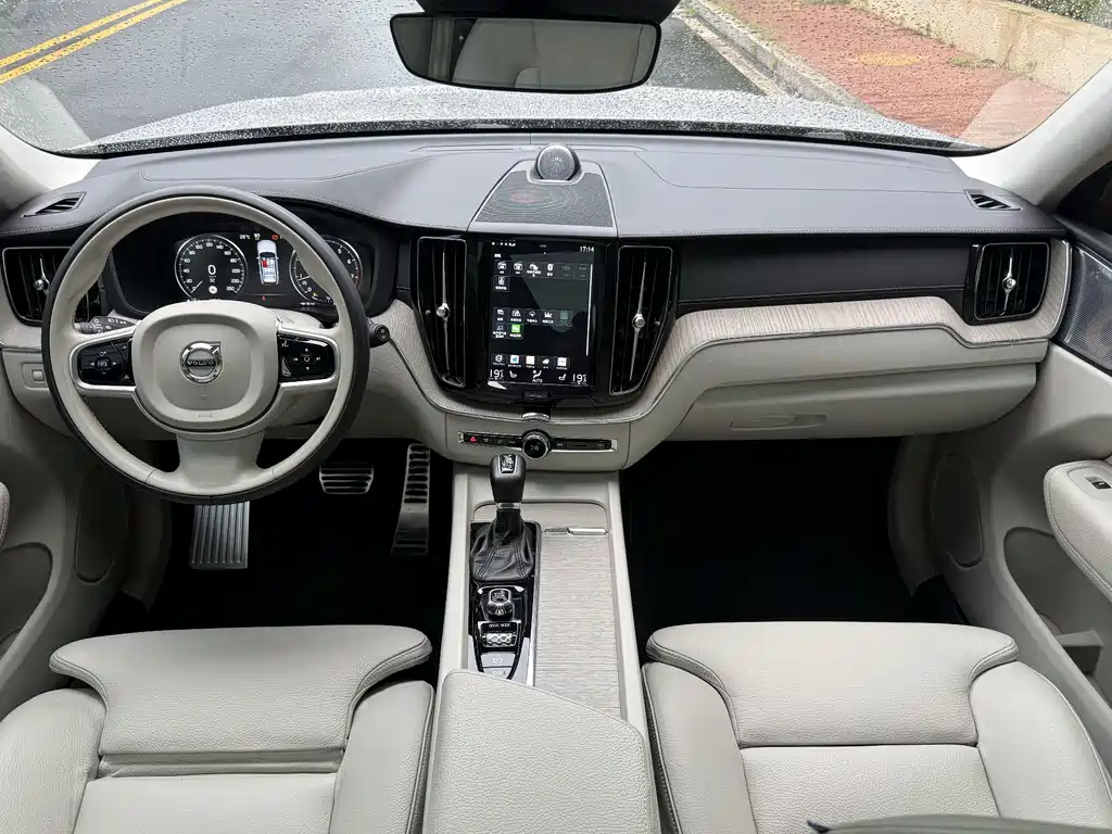 Volvo XC60 2018