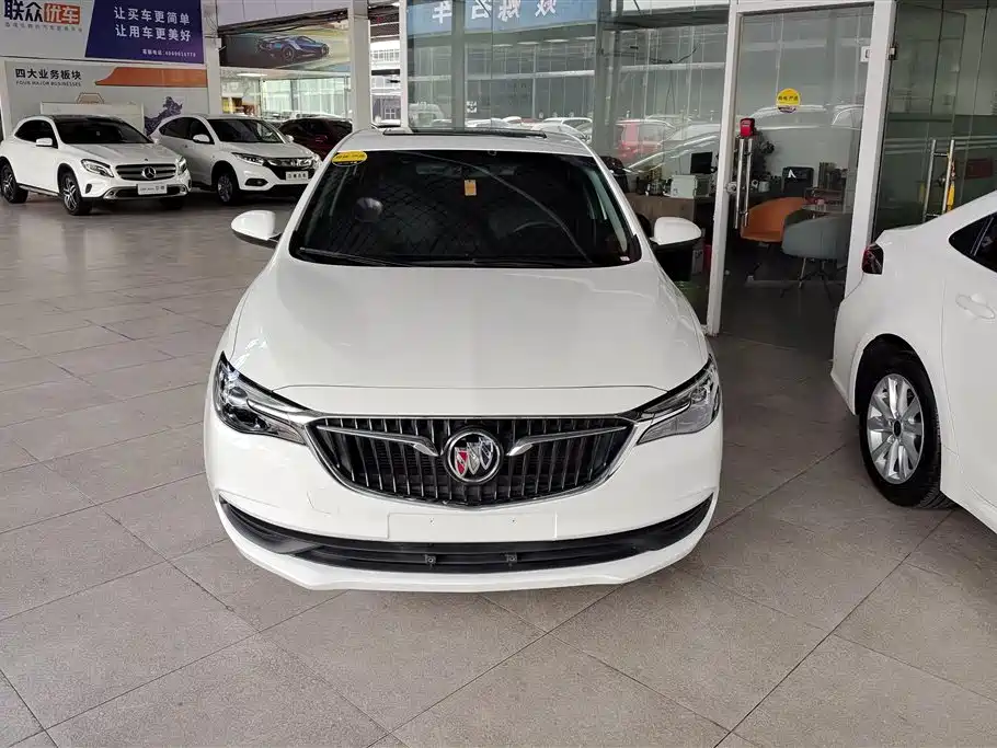 Buick Excelle 2021 — фото 2