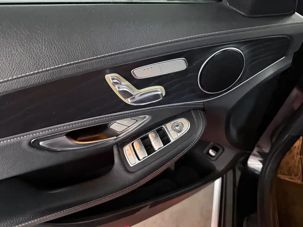 Mercedes-Benz C-Class 2017 — фото 9