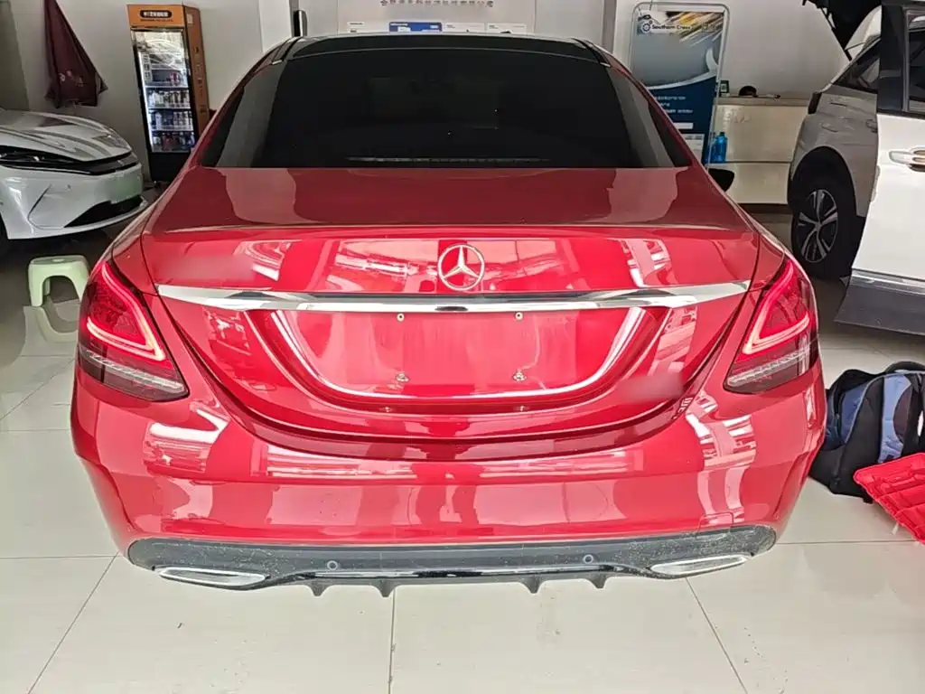 Mercedes-Benz C-Class 2021