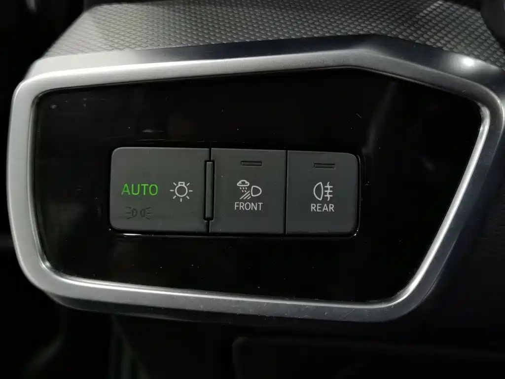 Audi A6L 2022 — фото 21