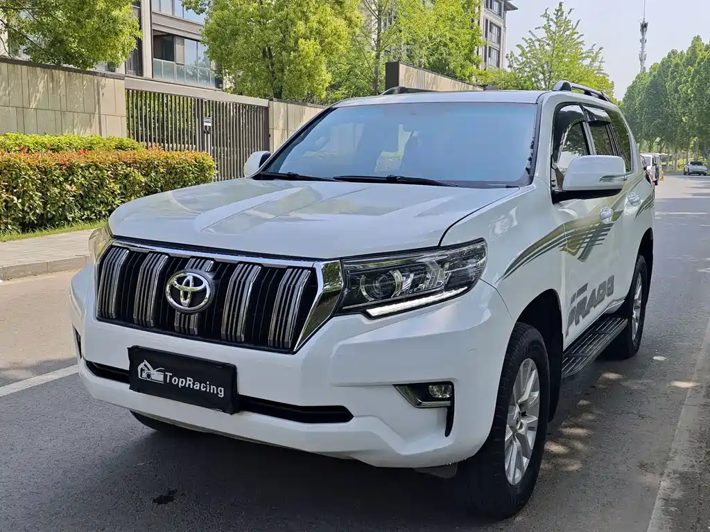 Toyota Prado 2020 — фото 1