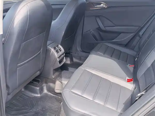 Volkswagen Tharu 2023