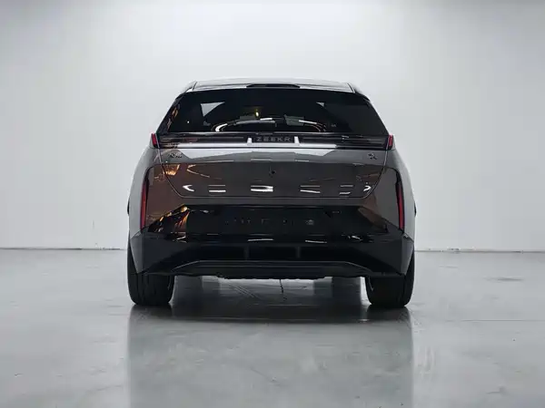 Zeekr X 2025
