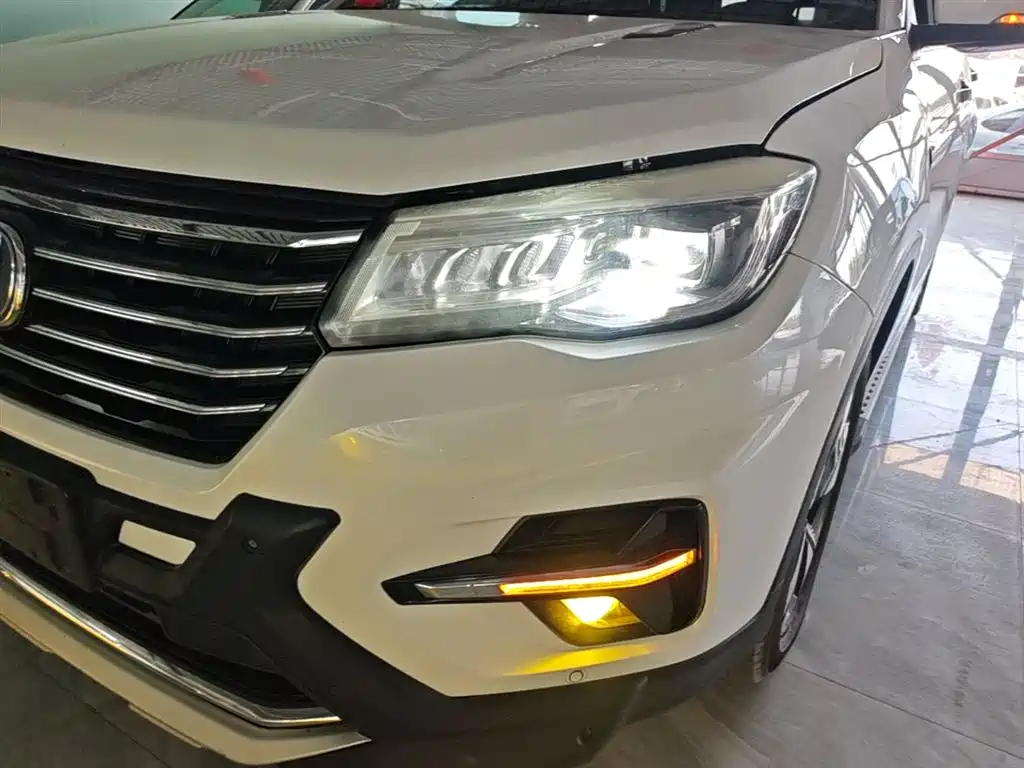 Changan CS75 2018 — фото 24