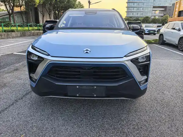 NIO ES8 2019