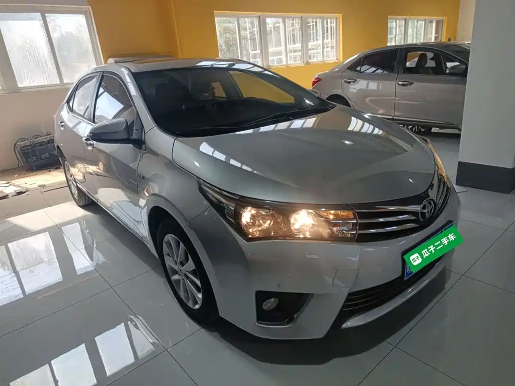 Toyota Corolla 2015 — фото 22