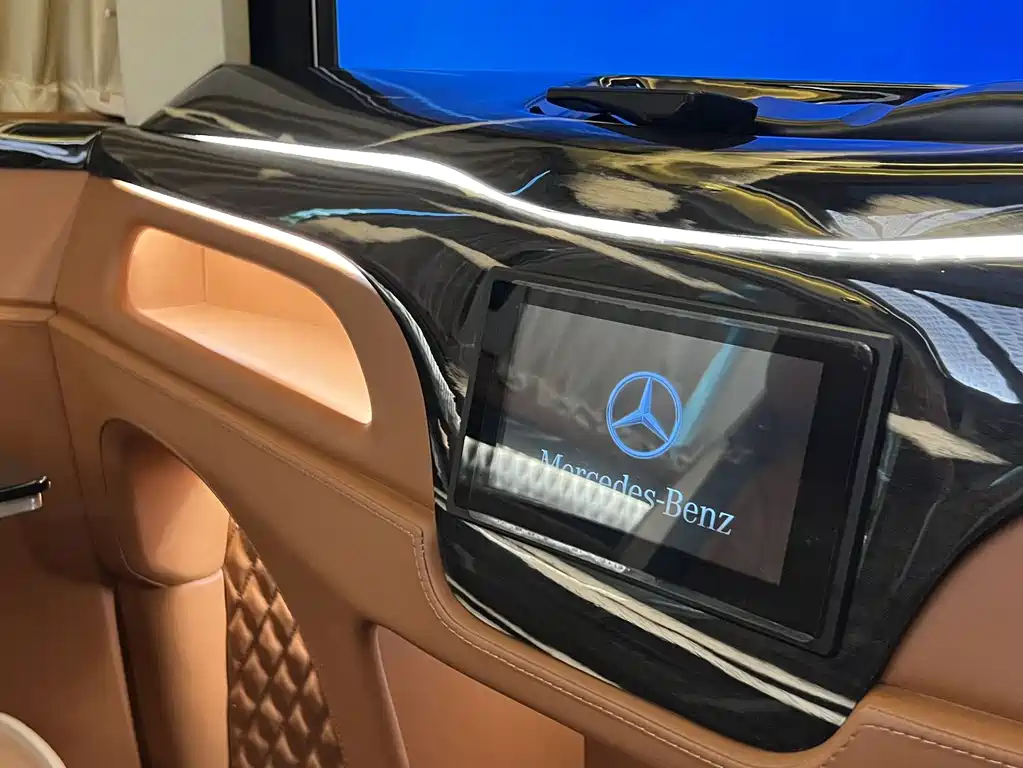 Mercedes-Benz Vito 2020 — фото 14