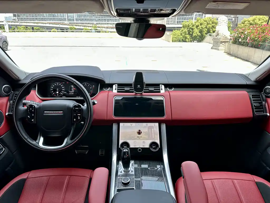 Land Rover Range Rover Sport 2022 — фото 11