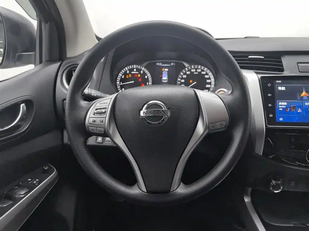Nissan Terra 2021 — фото 11