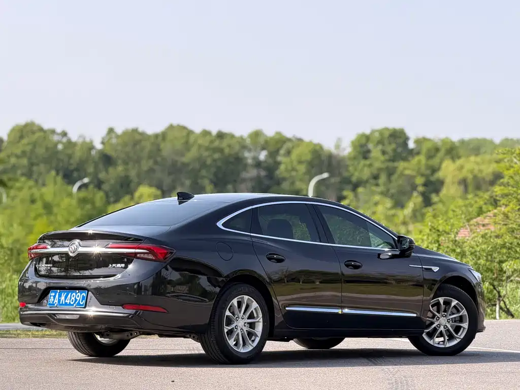 Buick LaCrosse 2023 — фото 15
