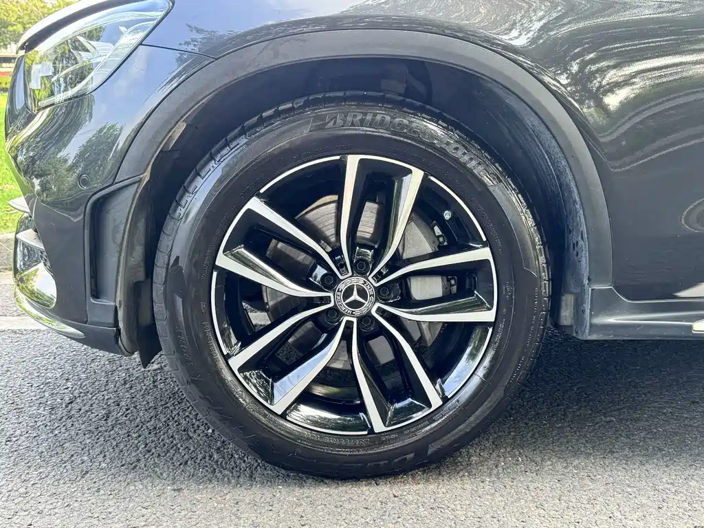 Mercedes-Benz GLC 2020 — фото 18