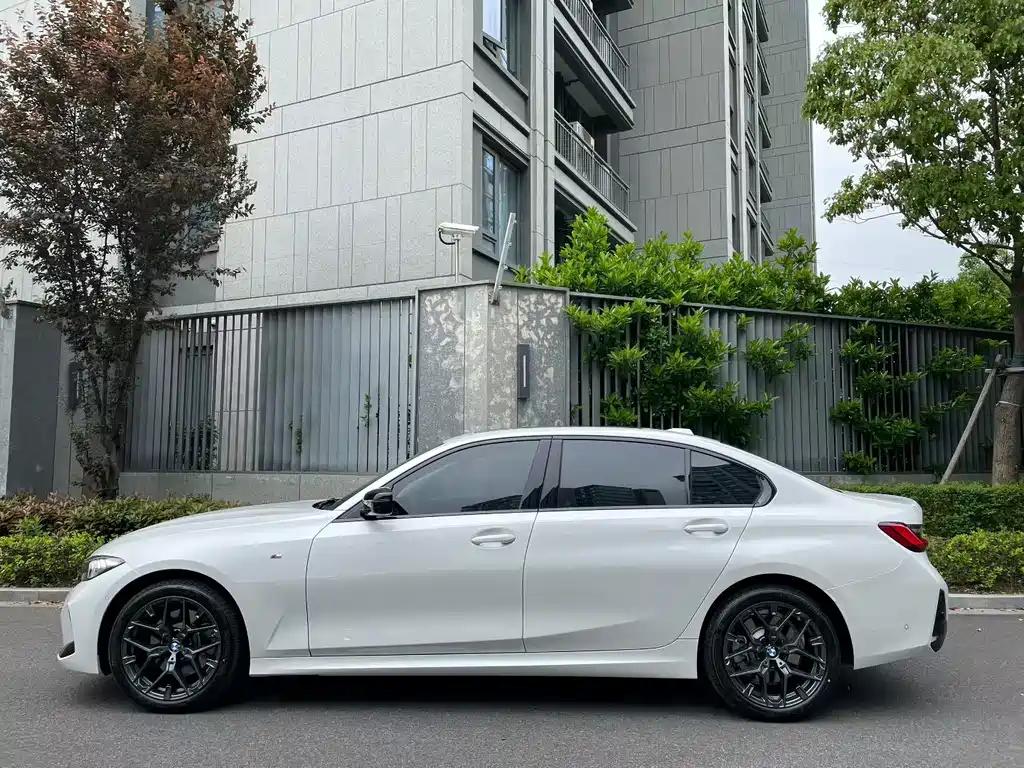 BMW 3 Series 2026