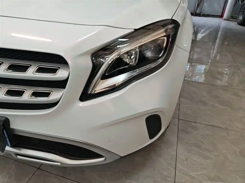 Mercedes-Benz GLA 2017 — фото 24